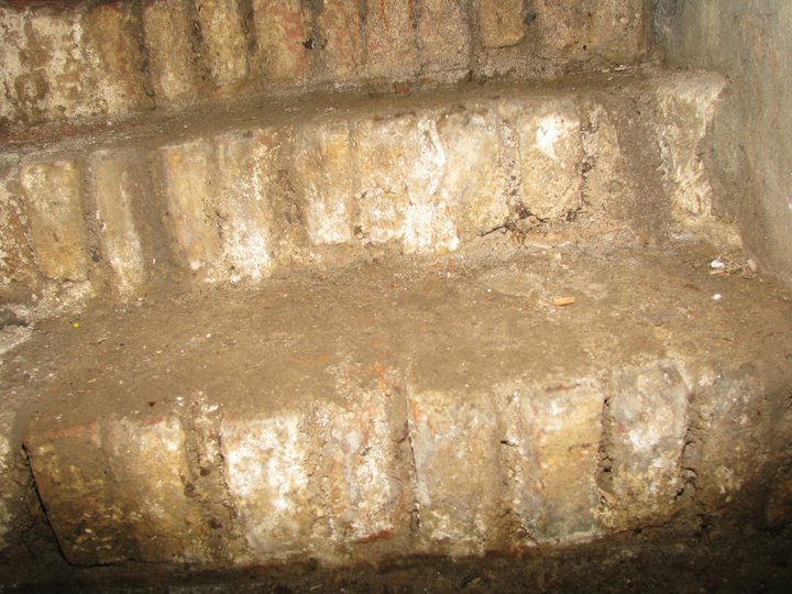 Fotografije koje je još 2010. godine objavio portal zvono.eu